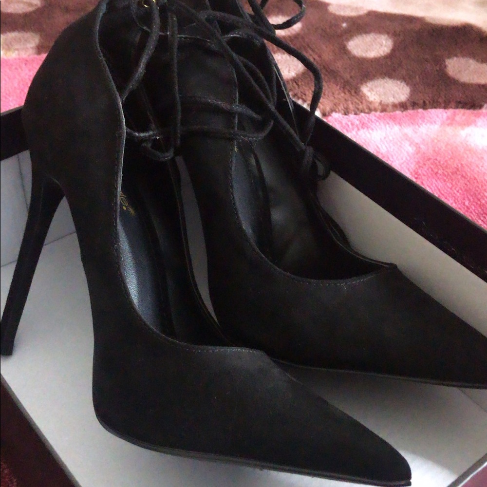 Date night heels💃🏼